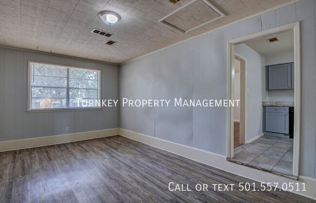 Building Photo - 34 Clifton Dr