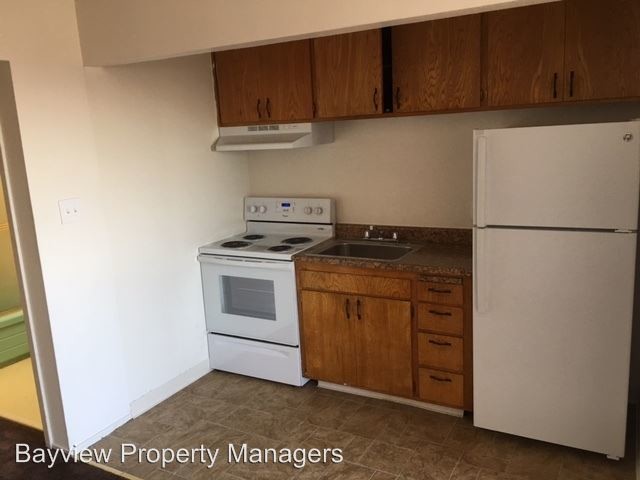 Building Photo - 3326 San Bruno Ave