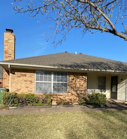 Foto del edificio - 7033 Crosstimbers Ln