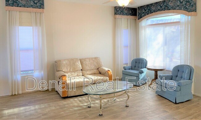 Building Photo - 22410 N Cochise Ln