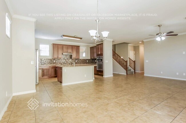 Building Photo - 227 N Scott Dr