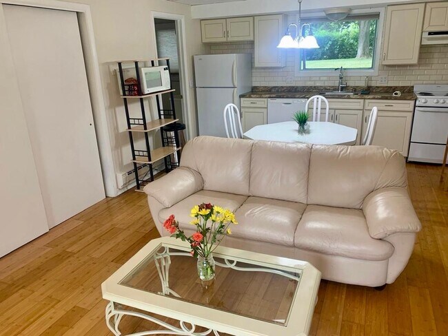 Foto del edificio - 137 Honness Ln