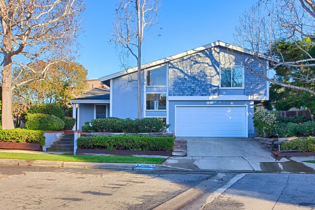 Building Photo - 1616 Magnolia Ave