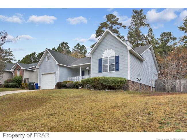 Building Photo - 329 Abbottswood Dr