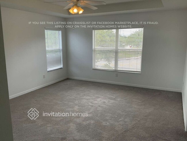 Building Photo - 14438 Estrella Dr