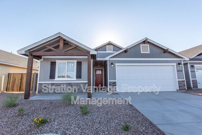 Building Photo - 5122 S 23rd Dr
