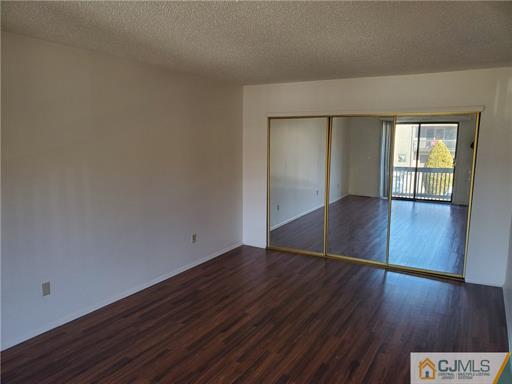 Building Photo - 514 Westgate Dr