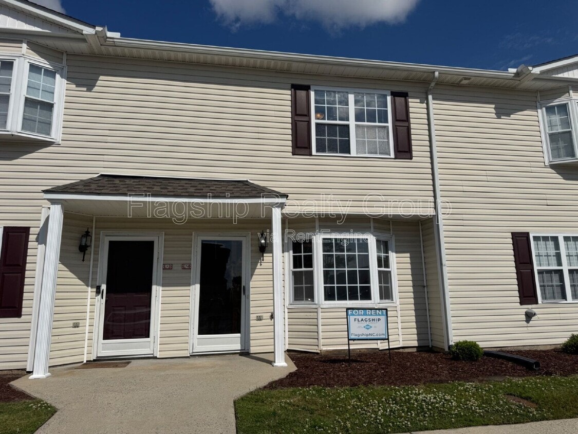 Photo - 2148 Flagstone Court