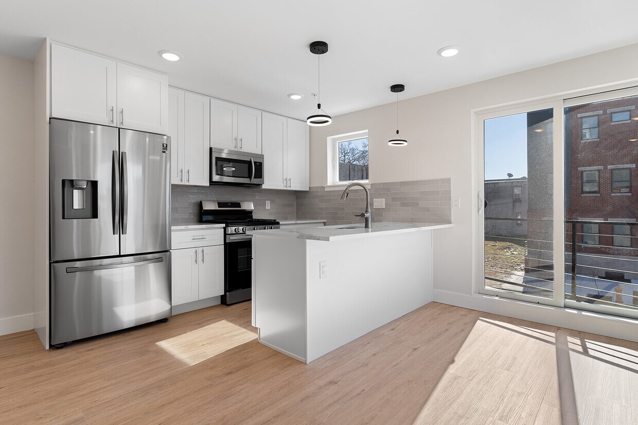 Foto principal - 2845 W Diamond St