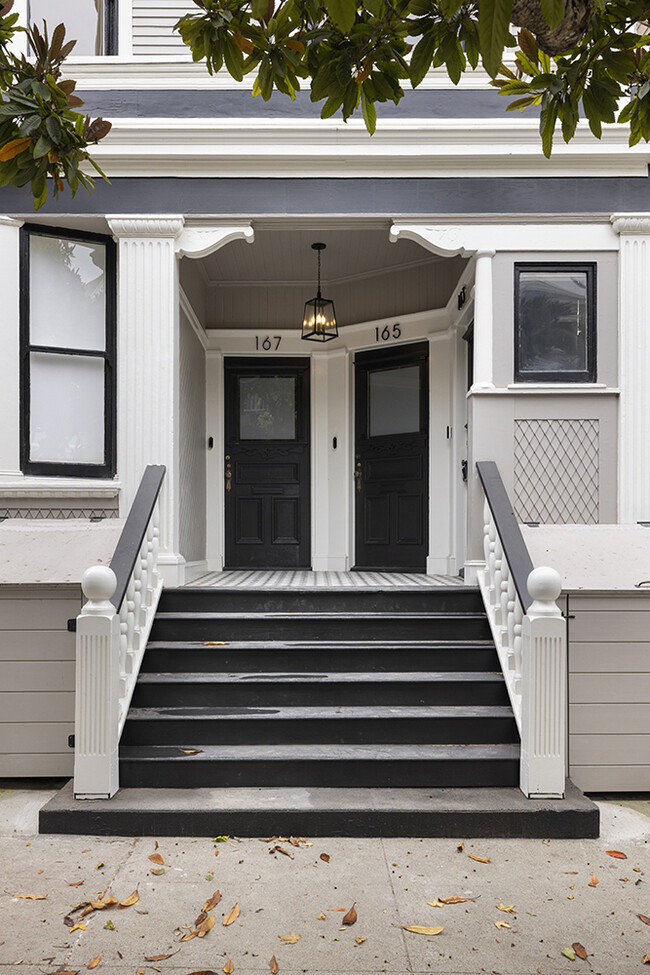 Building Photo - 163 Belvedere St