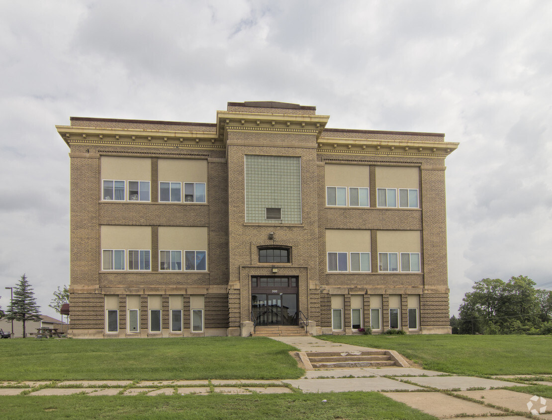 Foto del edificio - Lincoln Square Apartments