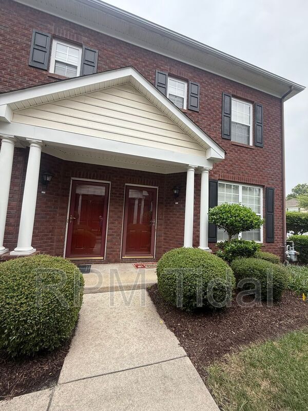 Foto del edificio - 5813 Ludington Dr