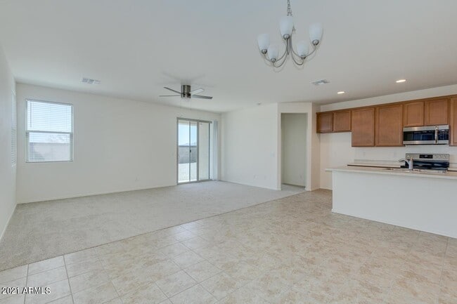 Building Photo - 17677 W Country Club Terrace