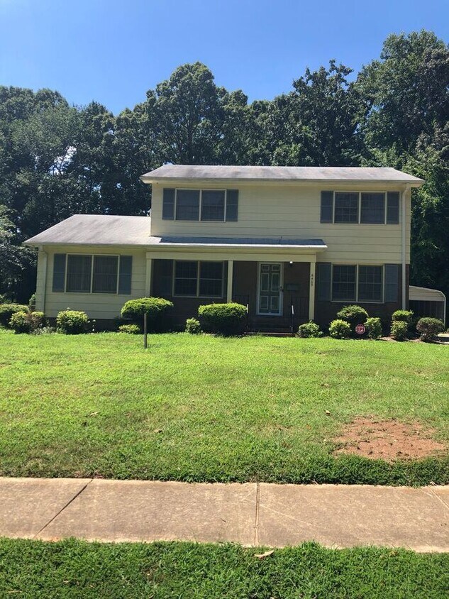 T.R. Lawing Realty Property House Rental in Charlotte, NC