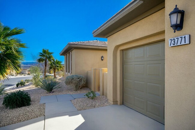 Building Photo - 73771 Picasso Dr