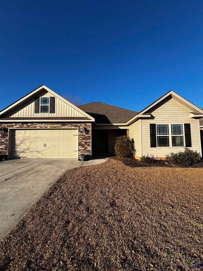 Building Photo - 315 Gibson Cir