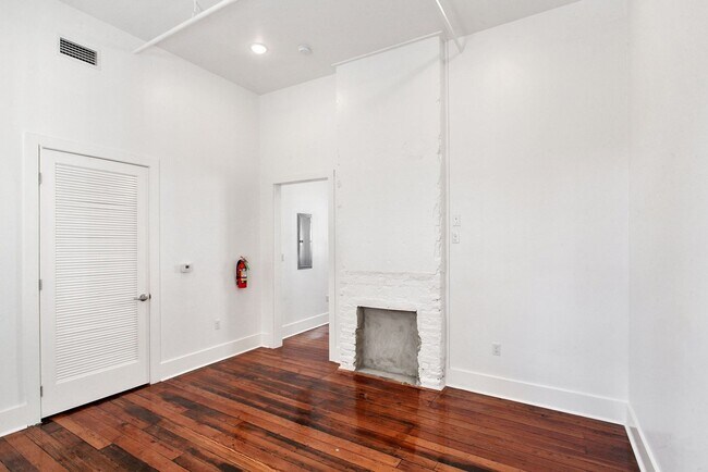 Foto del edificio - 3624 Magazine St