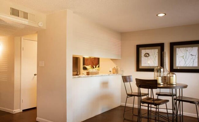 Foto del edificio - 2 bedroom in Houston TX 77062