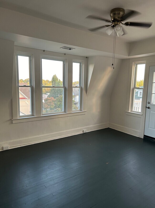 Foto del edificio - 2900 Ailsa Ave