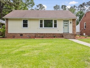 Building Photo - 750 Hampton Rd
