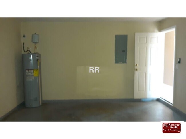 Foto del edificio - 1231 SE 8th Terrace