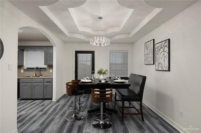 Building Photo - 16 Melanie Dr