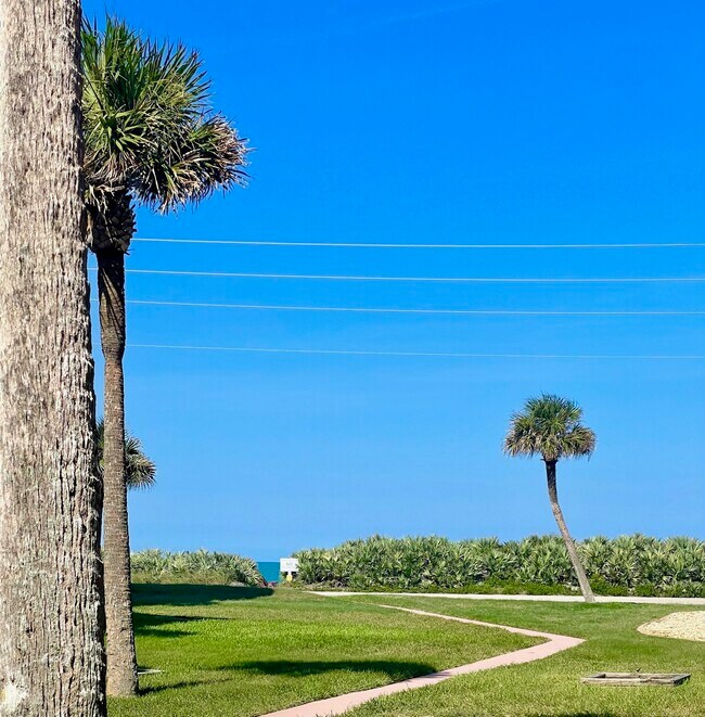 Foto del edificio - 3360 Ocean Shore Blvd