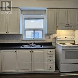 Building Photo - 46-46 Leduc Dr