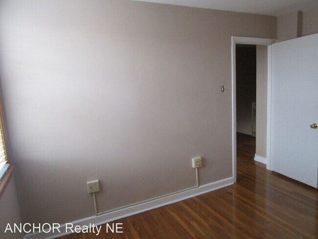 Foto del edificio - 3 br, 1 bath House - 1137 E. Cheltenham Ave.