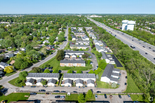 Aerial Photo - Wellington Commons Condominiums