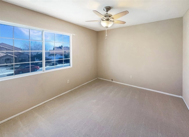 Foto del edificio - 12196 Nugget Ave