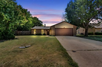 Building Photo - 411 McKinley St