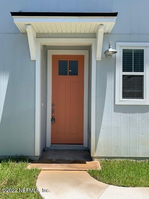 Foto del edificio - 113 Ridge Lake Rd