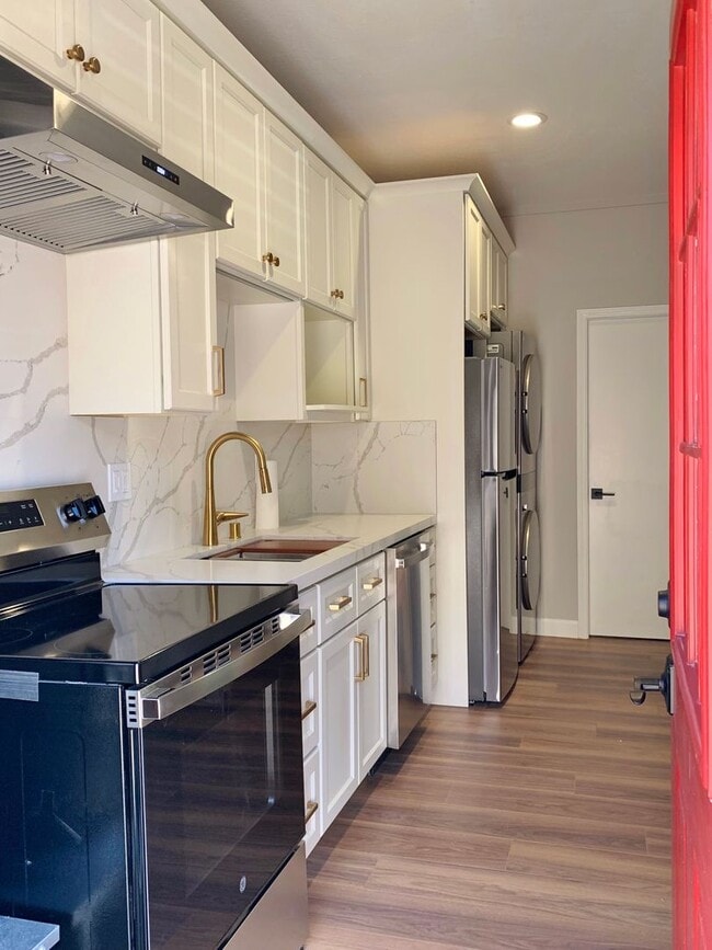 Foto del edificio - 900 Apricot Ln