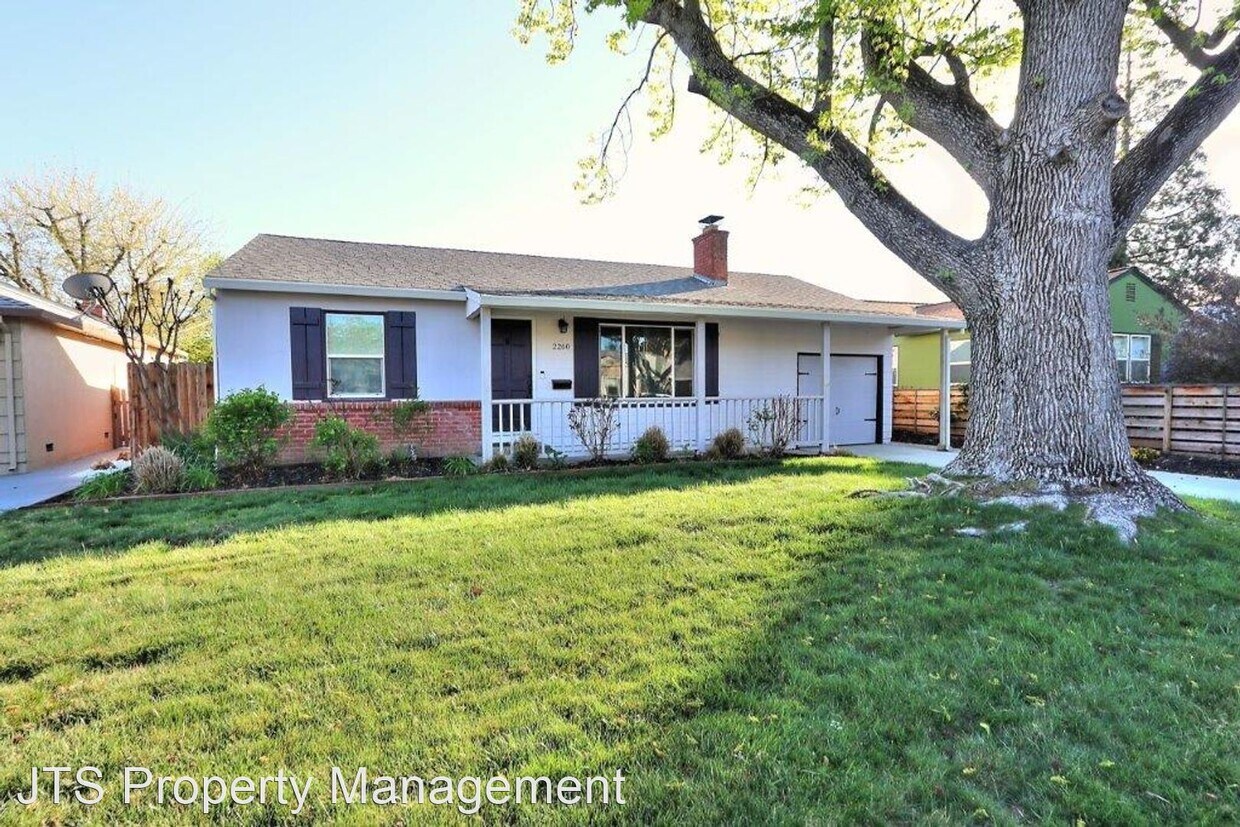 Primary Photo - 2 br, 1 bath House - 2260 Knight Way