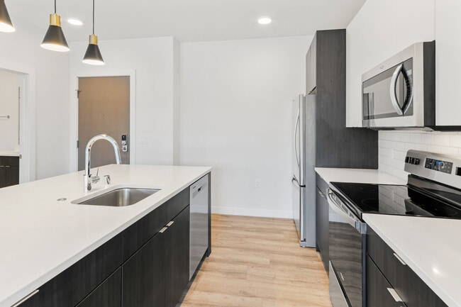 Foto del edificio - 5945 6th Ave