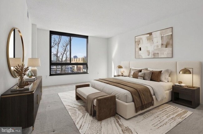 Building Photo - 1808 Old Meadow Rd