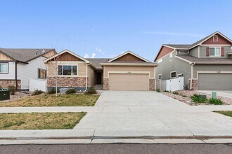 Building Photo - 1713 102nd Ave