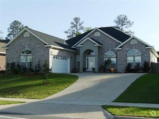 Building Photo - 5644 Tecumseh Dr