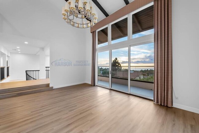Foto del edificio - 1245 Vía Landeta