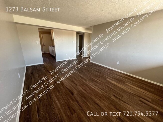 Building Photo - 1273 Balsam St