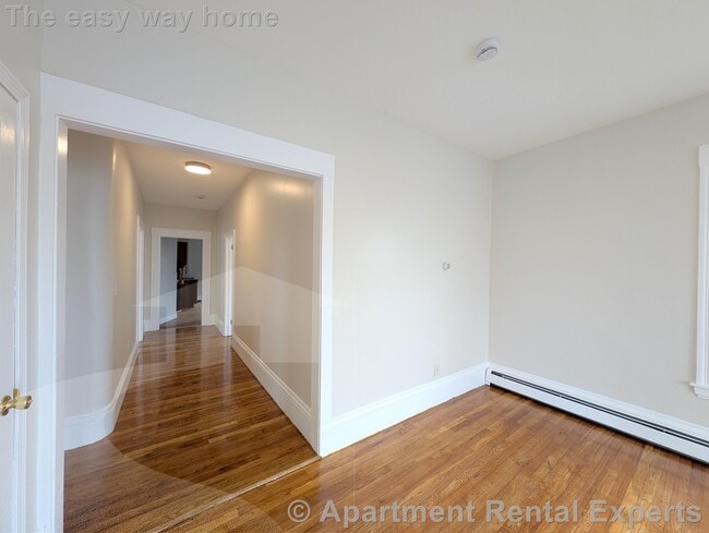 Building Photo - 26-28 Ripley St Unit #2