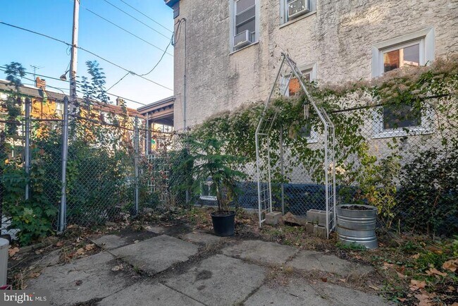 Foto del edificio - 5002 Chestnut St