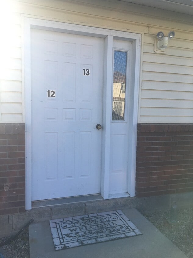 Primary Photo - Beautifully Appointed Furnished One Bedroo...