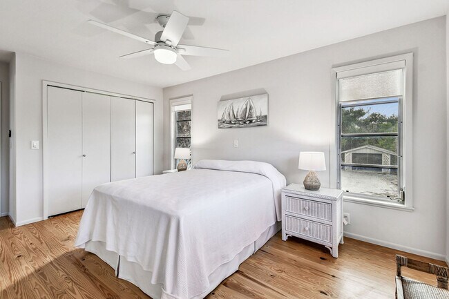 Foto del edificio - 7745 Manasota Key Rd