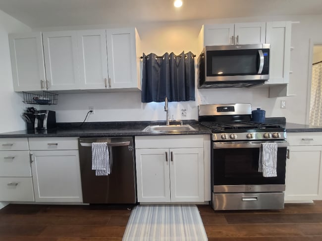 Photo - 2450 S 600 E House