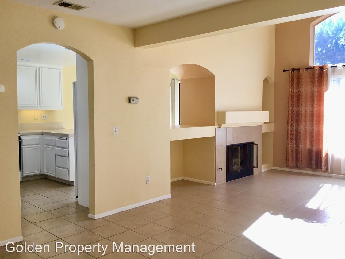 Primary Photo - 2345 Greenbriar Dr