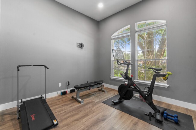Foto del edificio - 6310 Briar Cross Ct