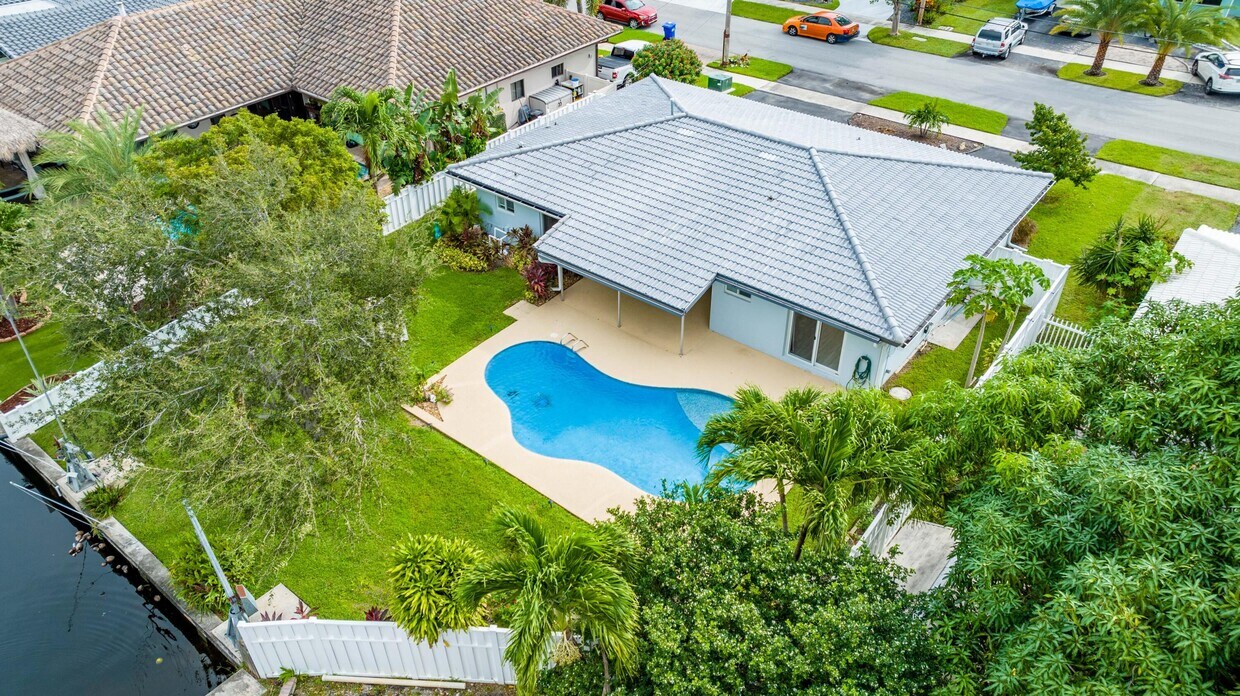 421 SE 5th Terrace, Pompano Beach, FL 33060 House Rental in Pompano