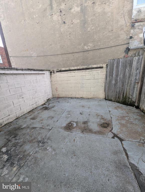 Foto del edificio - 813 W Porter St